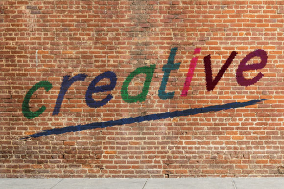 Creative: The Perfect Trendy Display Font for Web Design